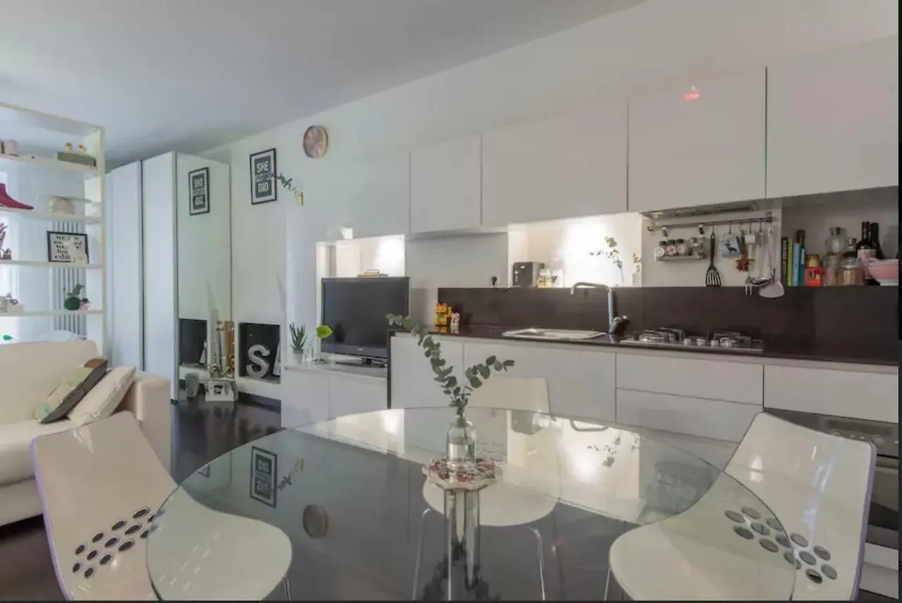 Lovely Apartment In The Heart Of Milan